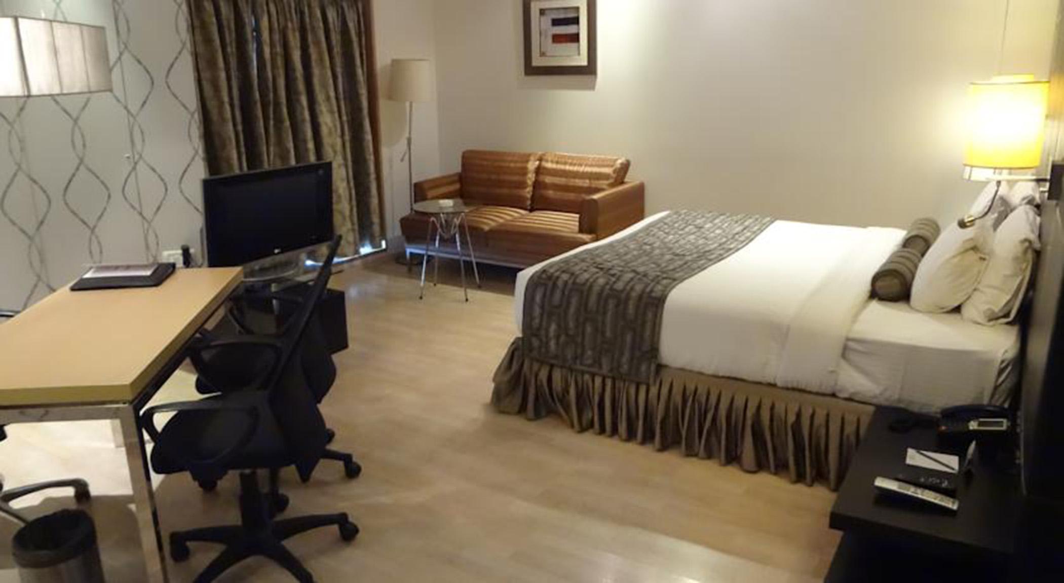 Hotel Satkar Residency Thane Zewnętrze zdjęcie