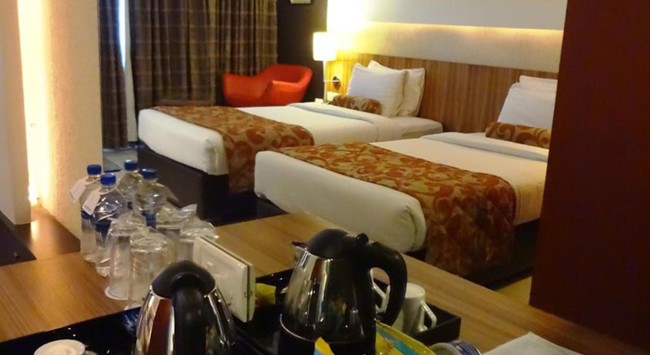 Hotel Satkar Residency Thane Zewnętrze zdjęcie