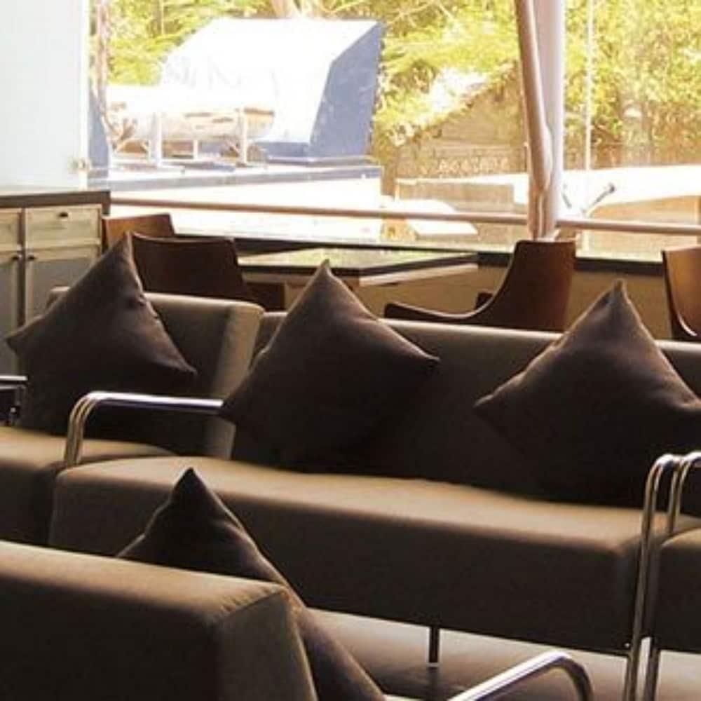 Hotel Satkar Residency Thane Zewnętrze zdjęcie